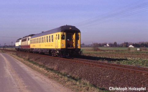 Messzug zwischen Xanten und Marienbaum